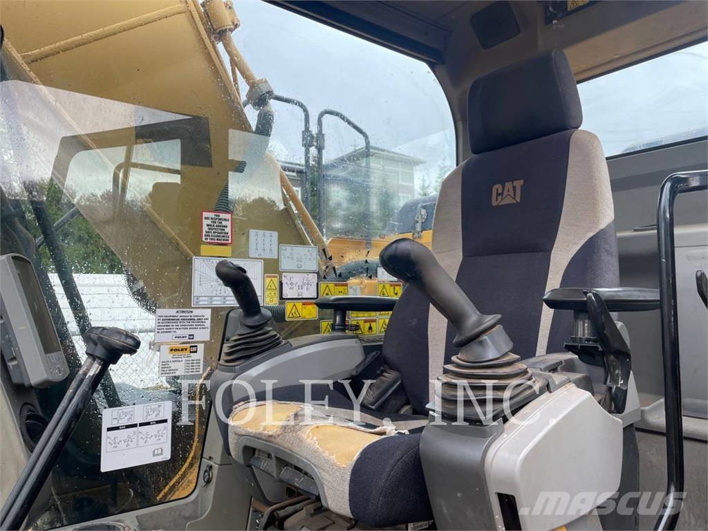 CAT 320EL Vikšriniai ekskavatoriai