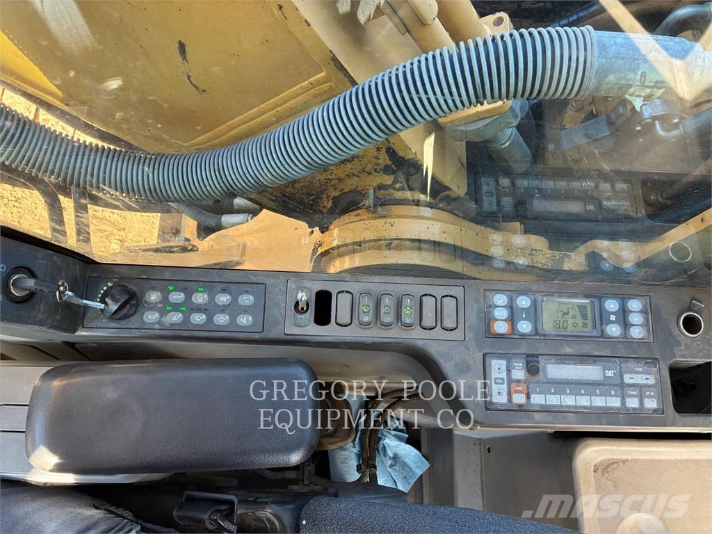 CAT 320EL Vikšriniai ekskavatoriai