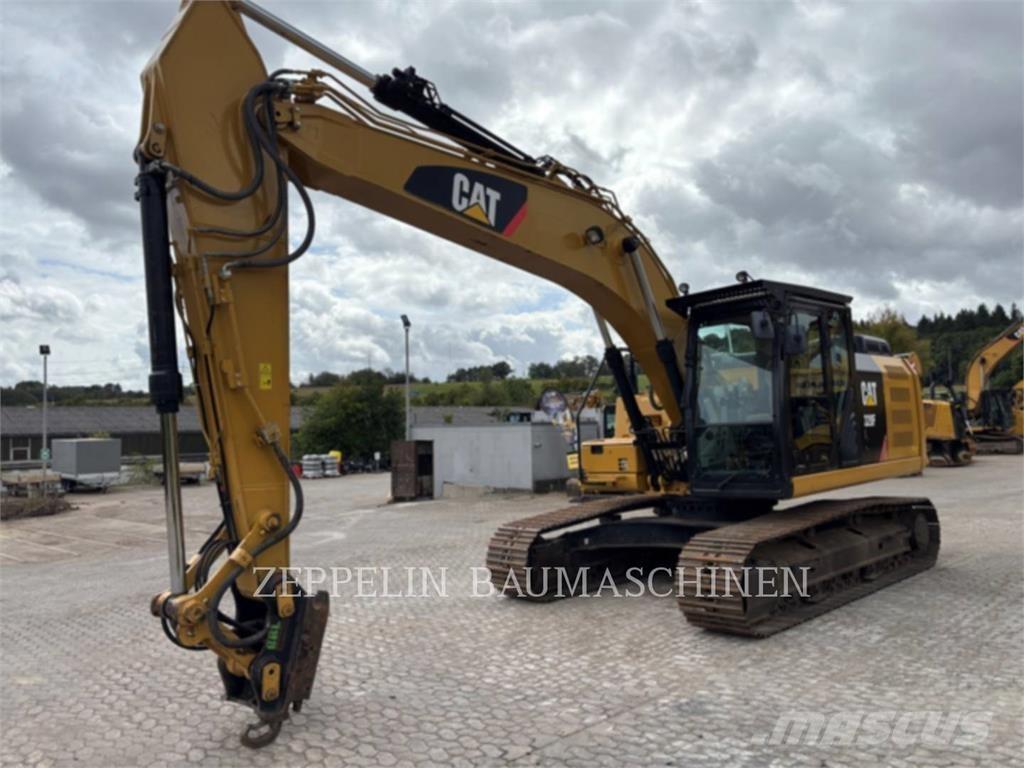 CAT 320FL Vikšriniai ekskavatoriai