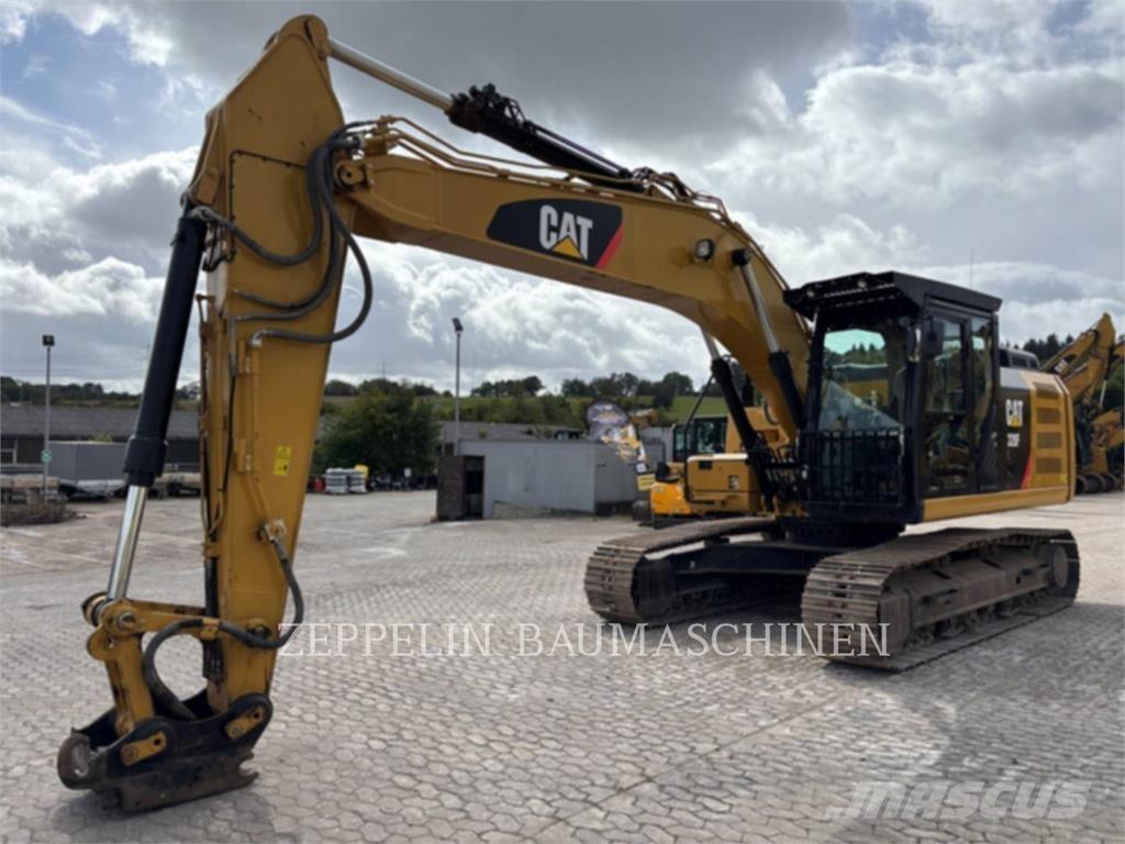CAT 320FL Vikšriniai ekskavatoriai