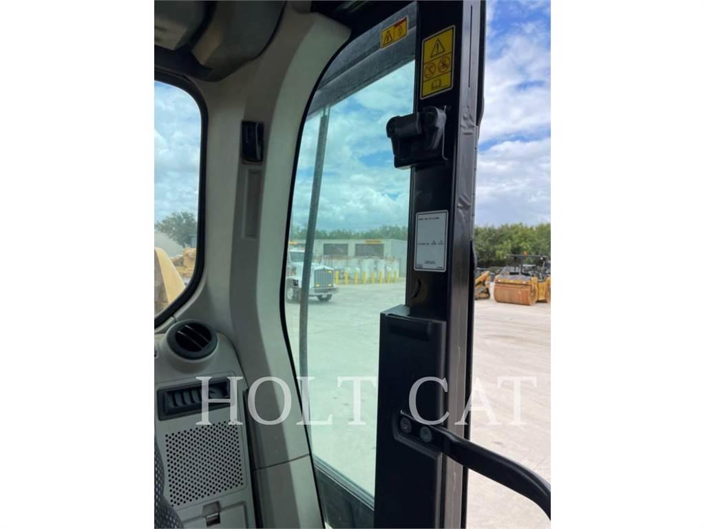 CAT 320GC Vikšriniai ekskavatoriai