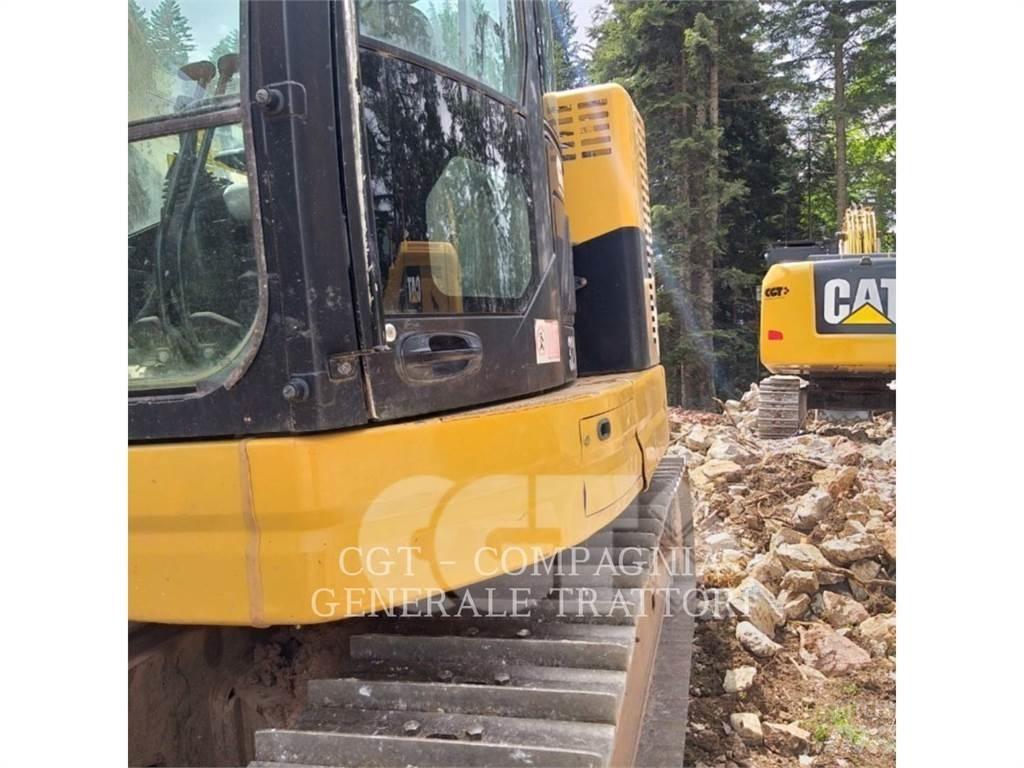 CAT 321D CR Vikšriniai ekskavatoriai