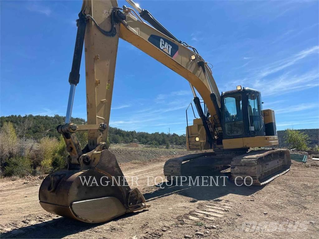 CAT 321DL TCIR Vikšriniai ekskavatoriai