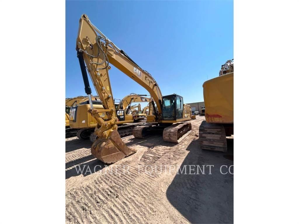CAT 323 Vikšriniai ekskavatoriai
