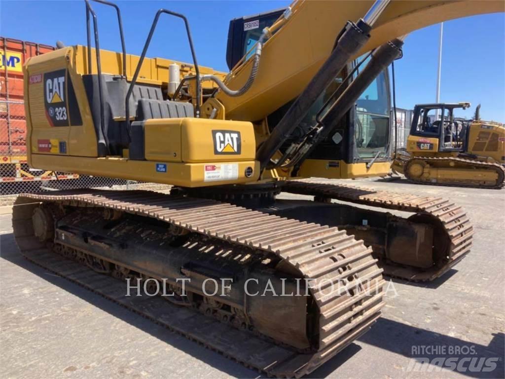 CAT 323 Vikšriniai ekskavatoriai