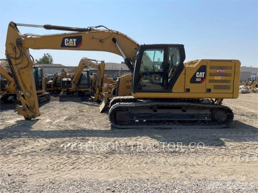 CAT 323 Vikšriniai ekskavatoriai