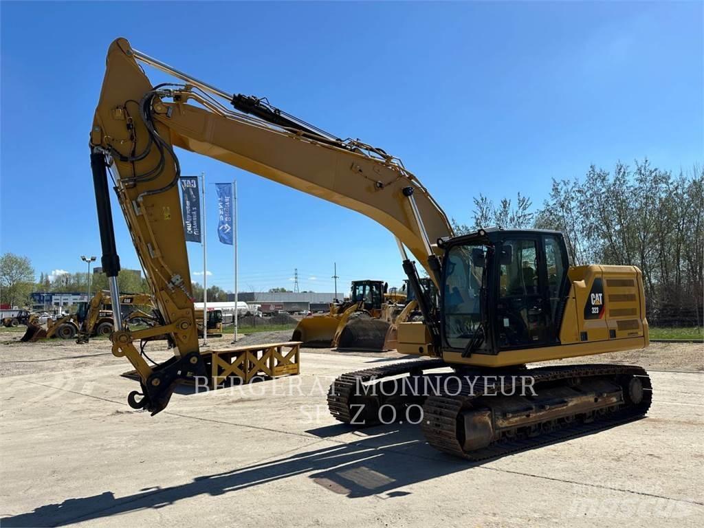 CAT 323 Vikšriniai ekskavatoriai