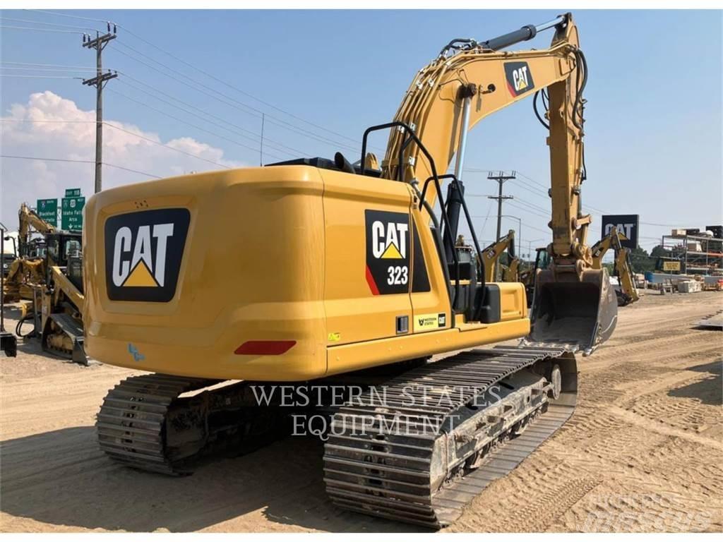 CAT 323 Vikšriniai ekskavatoriai