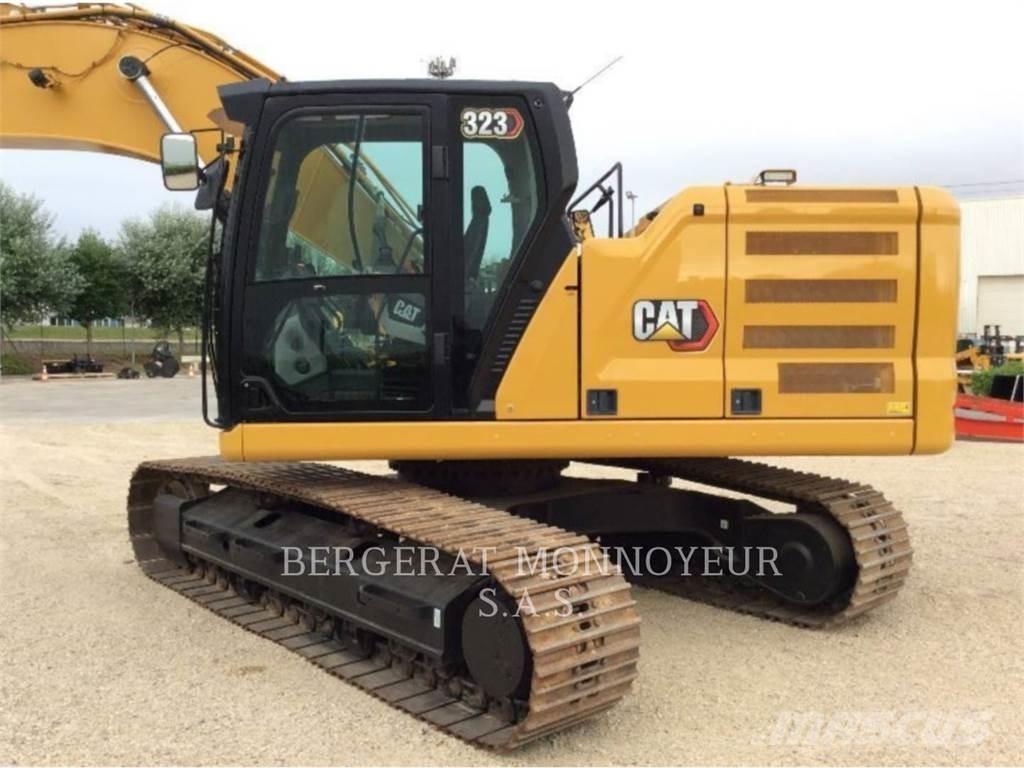 CAT 323 Vikšriniai ekskavatoriai