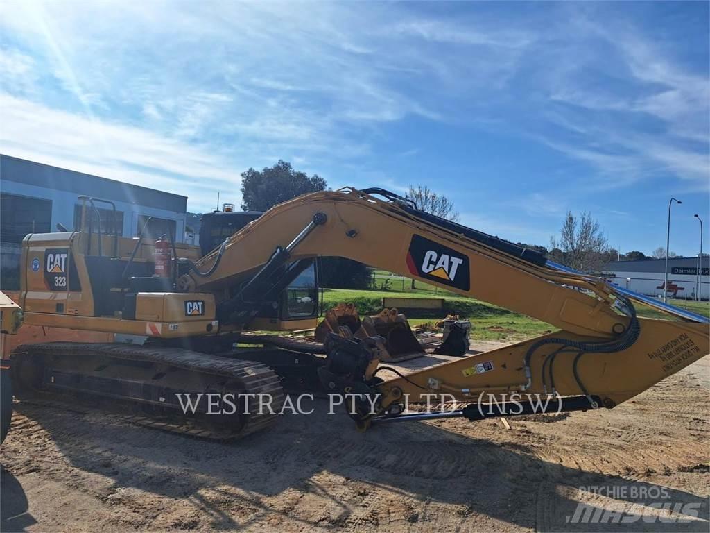 CAT 323-07 Vikšriniai ekskavatoriai