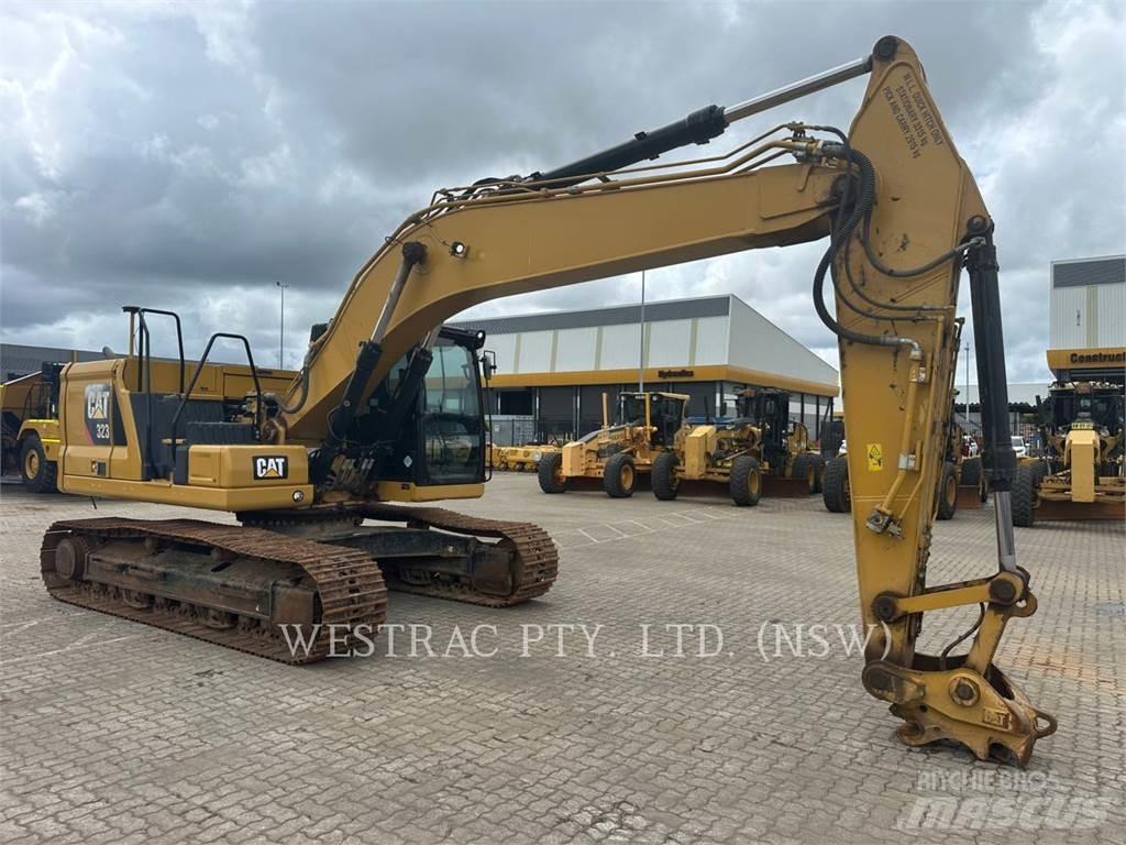CAT 323-07 Vikšriniai ekskavatoriai