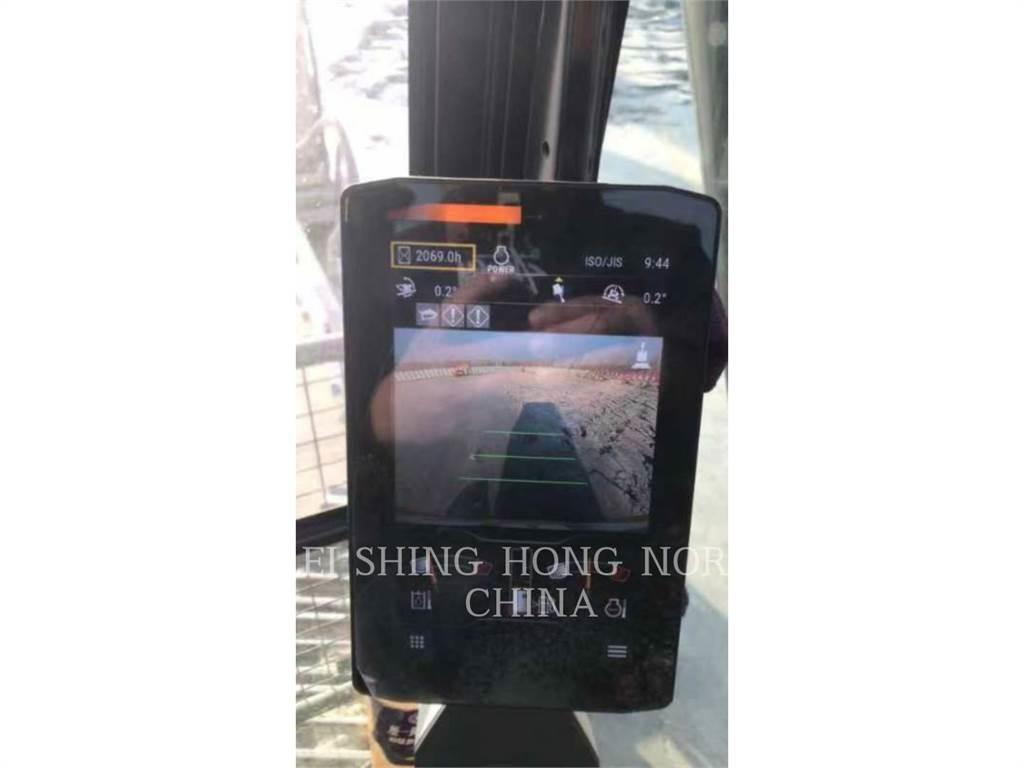 CAT 323-07 Vikšriniai ekskavatoriai