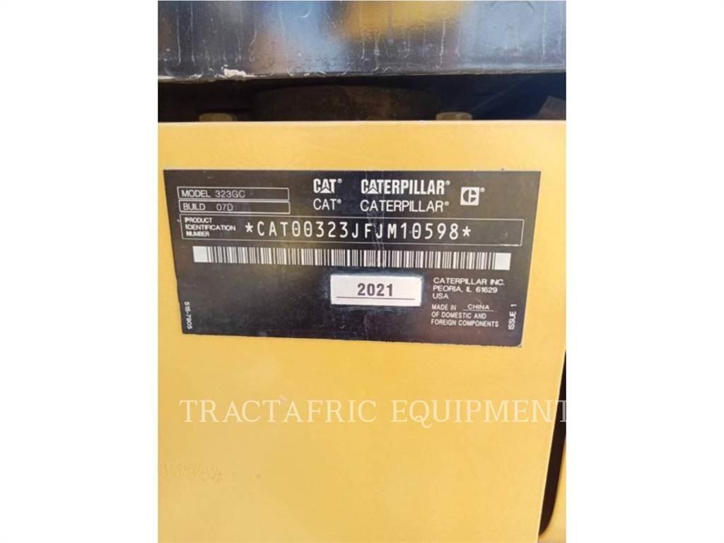 CAT 323-07GC Vikšriniai ekskavatoriai
