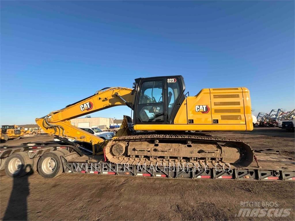 CAT 323 CF Vikšriniai ekskavatoriai