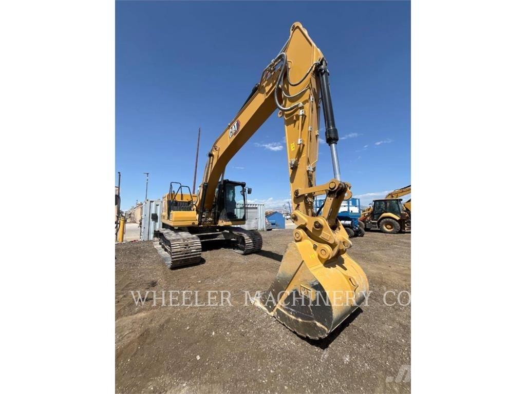 CAT 323 CF Vikšriniai ekskavatoriai