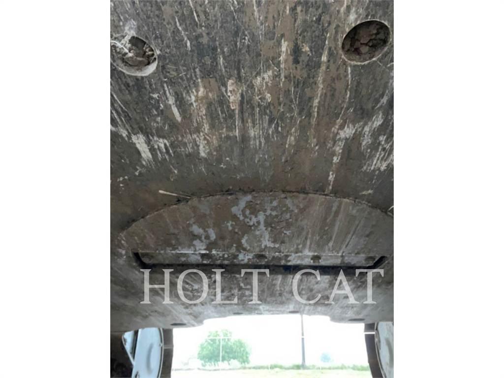 CAT 323 TC Vikšriniai ekskavatoriai