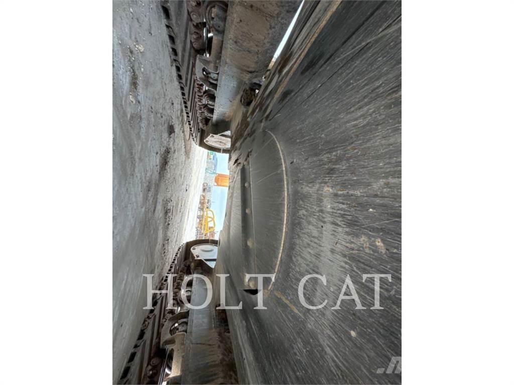 CAT 323 TC Vikšriniai ekskavatoriai