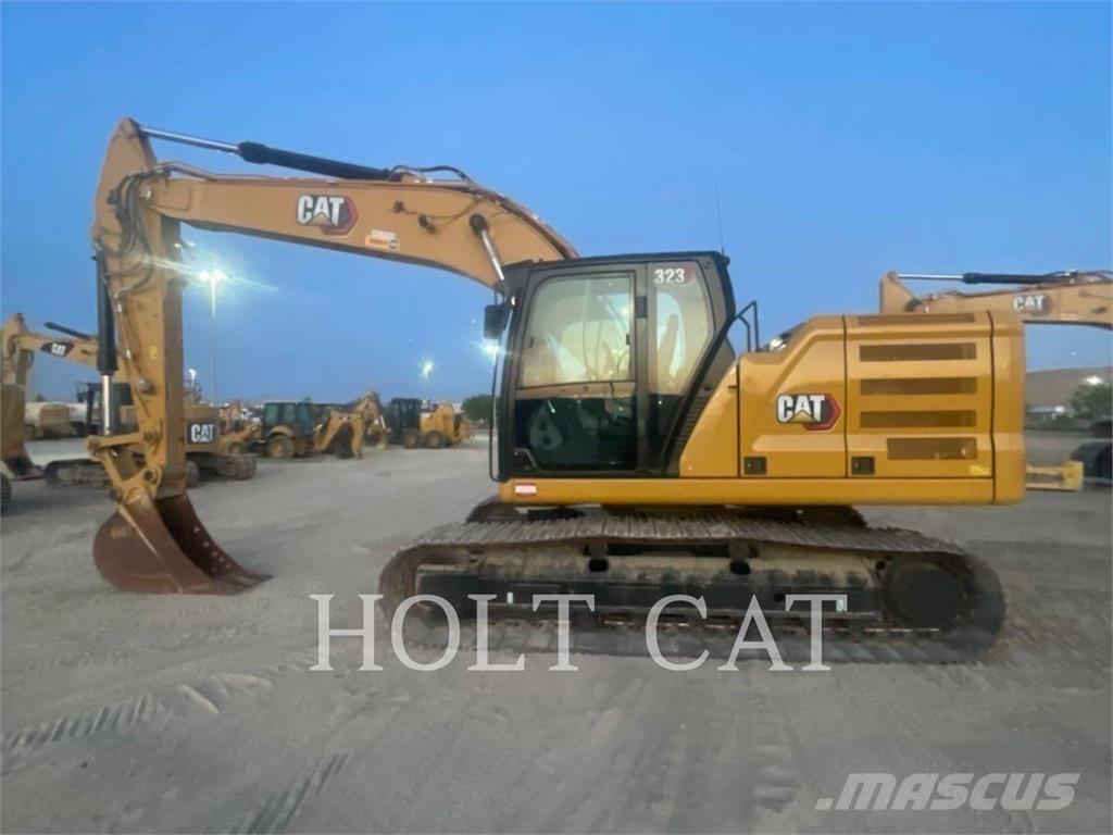 CAT 323 TC Vikšriniai ekskavatoriai