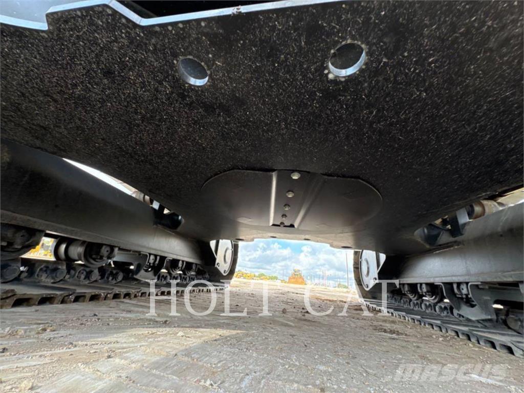 CAT 323 TC Naudoti ratiniai krautuvai