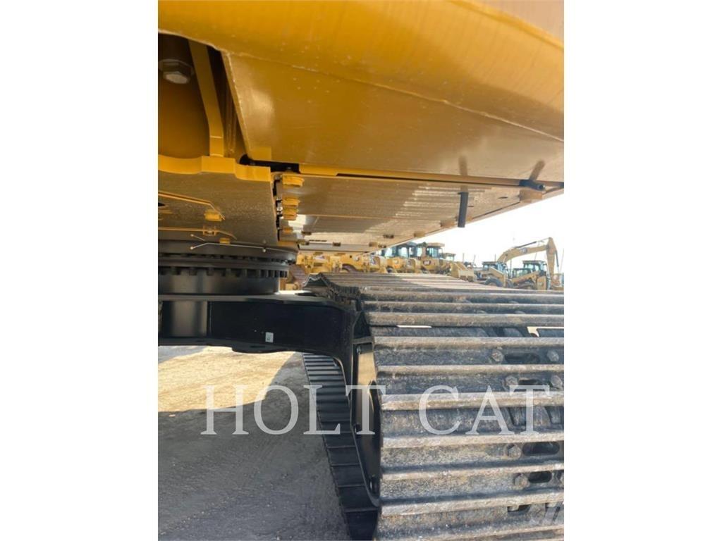 CAT 323 TC Vikšriniai ekskavatoriai