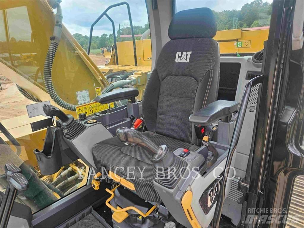 CAT 32307 Vikšriniai ekskavatoriai