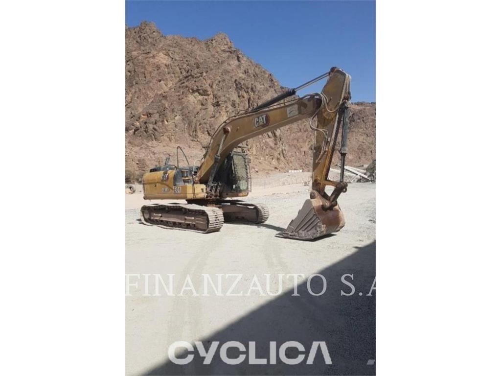 CAT 323DLN Vikšriniai ekskavatoriai