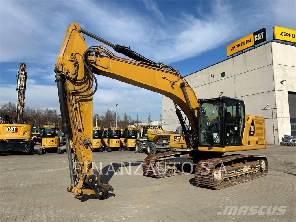 CAT 323E Vikšriniai ekskavatoriai