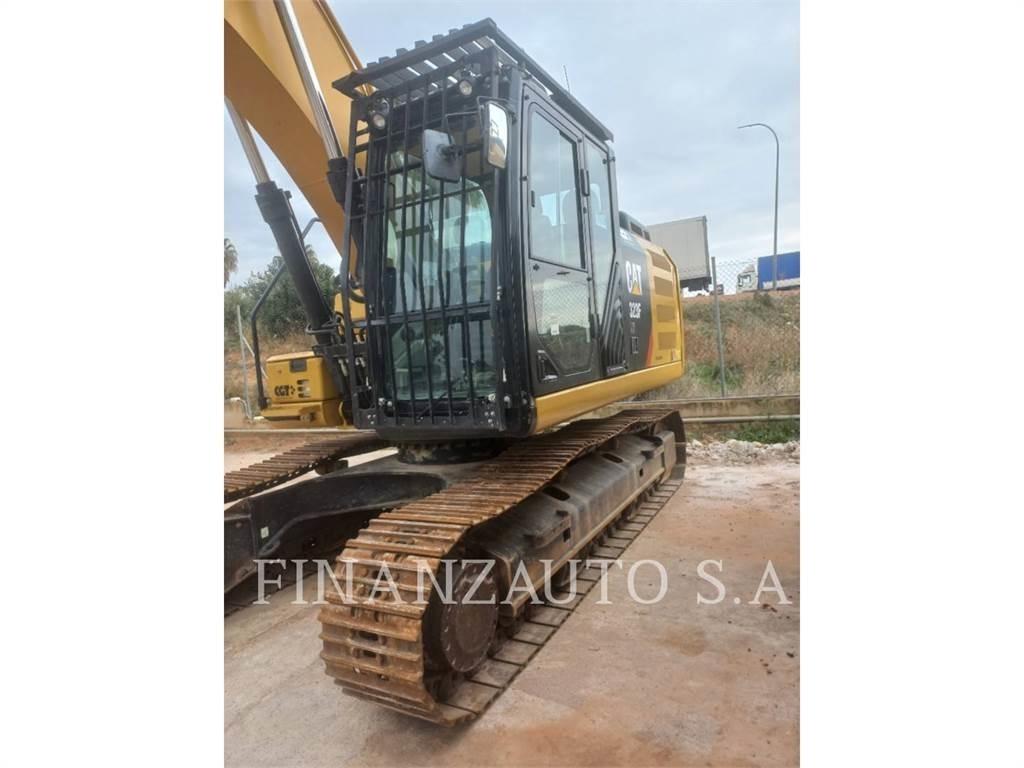 CAT 323F Vikšriniai ekskavatoriai