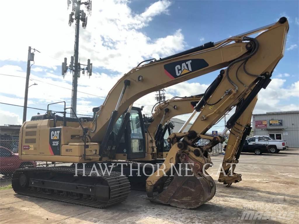 CAT 323F TH Vikšriniai ekskavatoriai