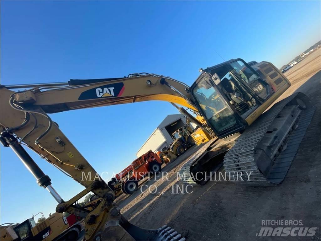 CAT 323FL Vikšriniai ekskavatoriai