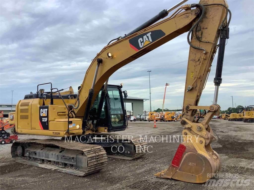 CAT 323FL Vikšriniai ekskavatoriai