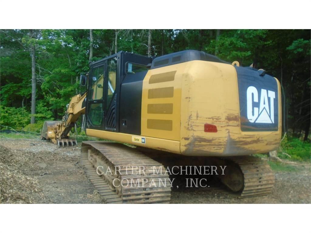 CAT 323FL Vikšriniai ekskavatoriai