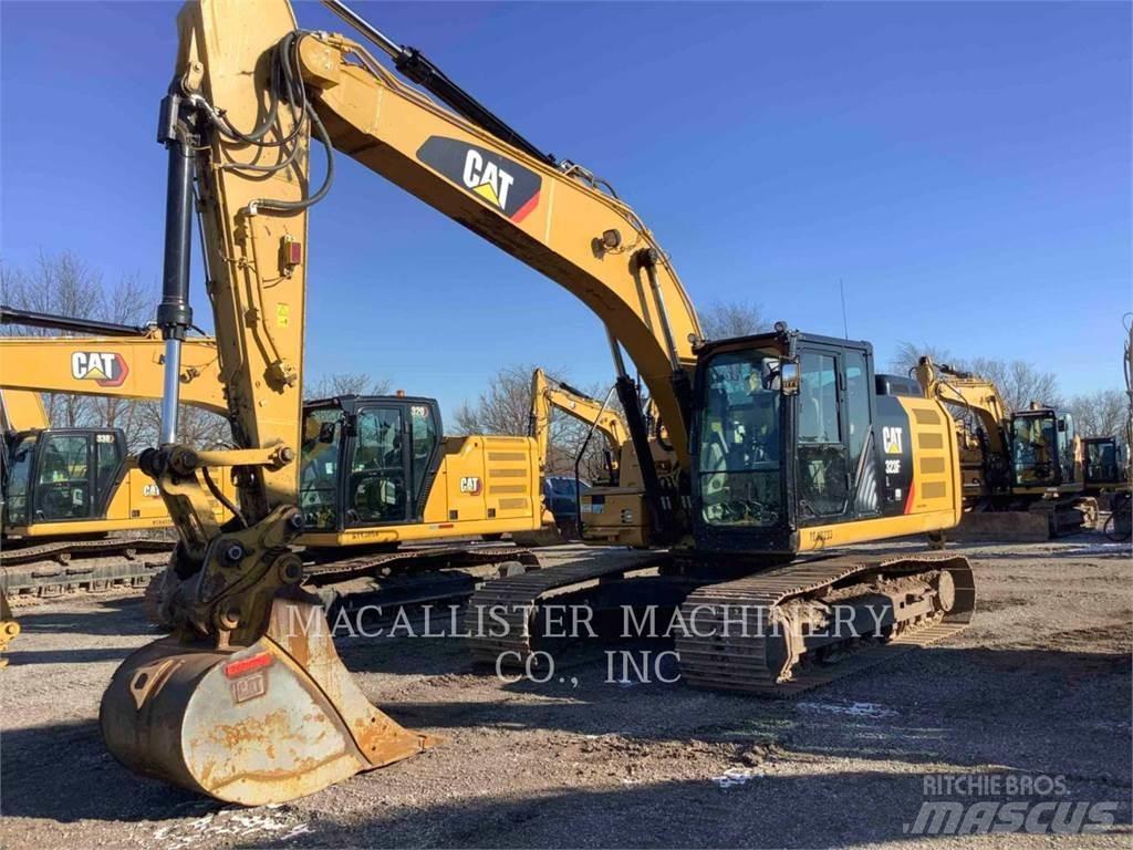 CAT 323FL Vikšriniai ekskavatoriai