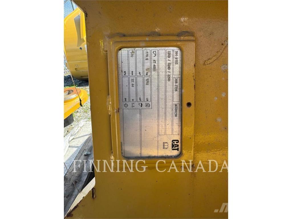 CAT 324-RP-51 Kultivatoriai-purentuvai