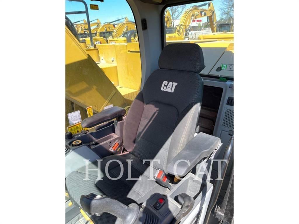 CAT 325 TC Vikšriniai ekskavatoriai