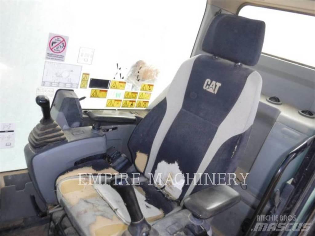 CAT 325F Vikšriniai ekskavatoriai
