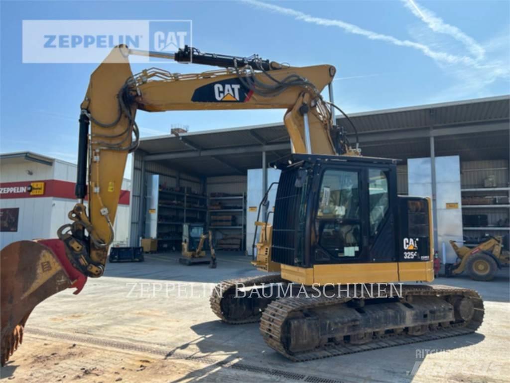 CAT 325FL Vikšriniai ekskavatoriai