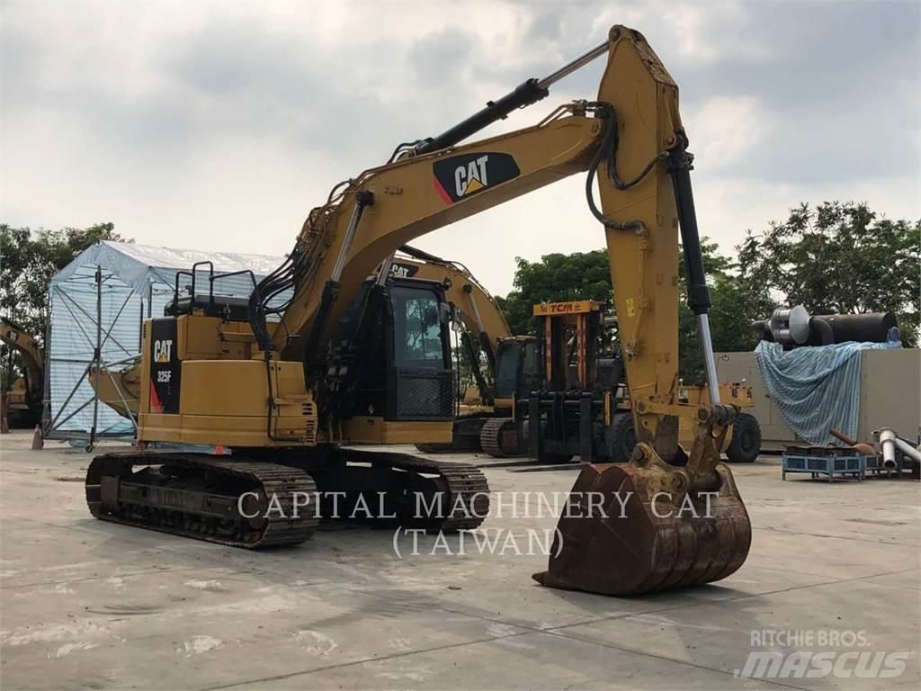 CAT 325FLCR Vikšriniai ekskavatoriai