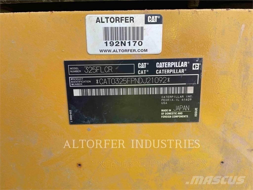 CAT 325FLCR 2D Vikšriniai ekskavatoriai
