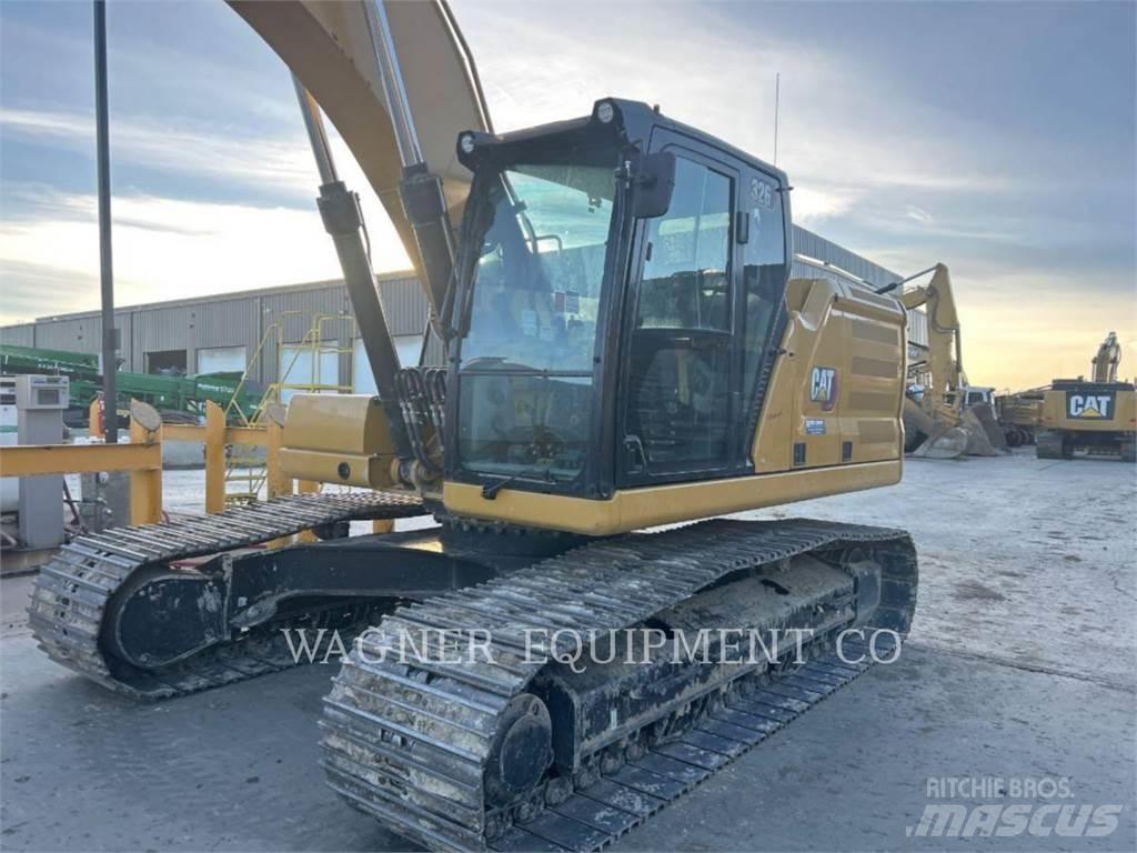 CAT 326 Vikšriniai ekskavatoriai