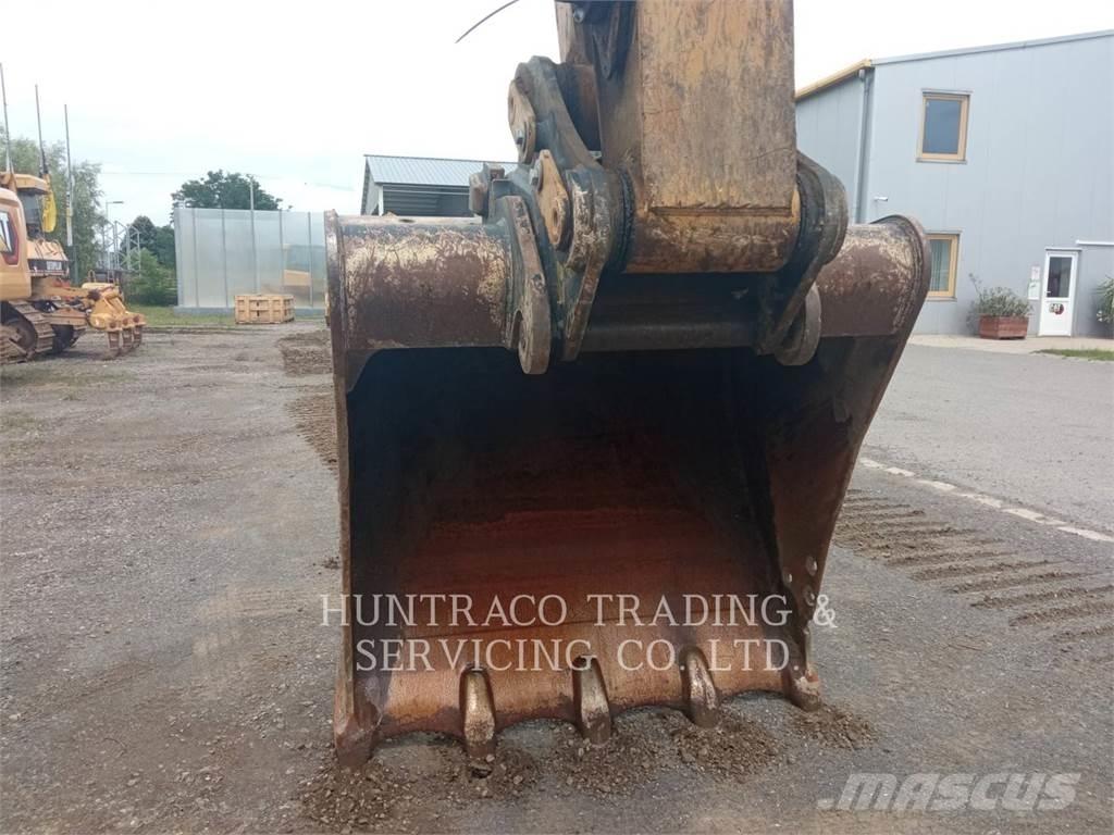 CAT 326-07 Vikšriniai ekskavatoriai