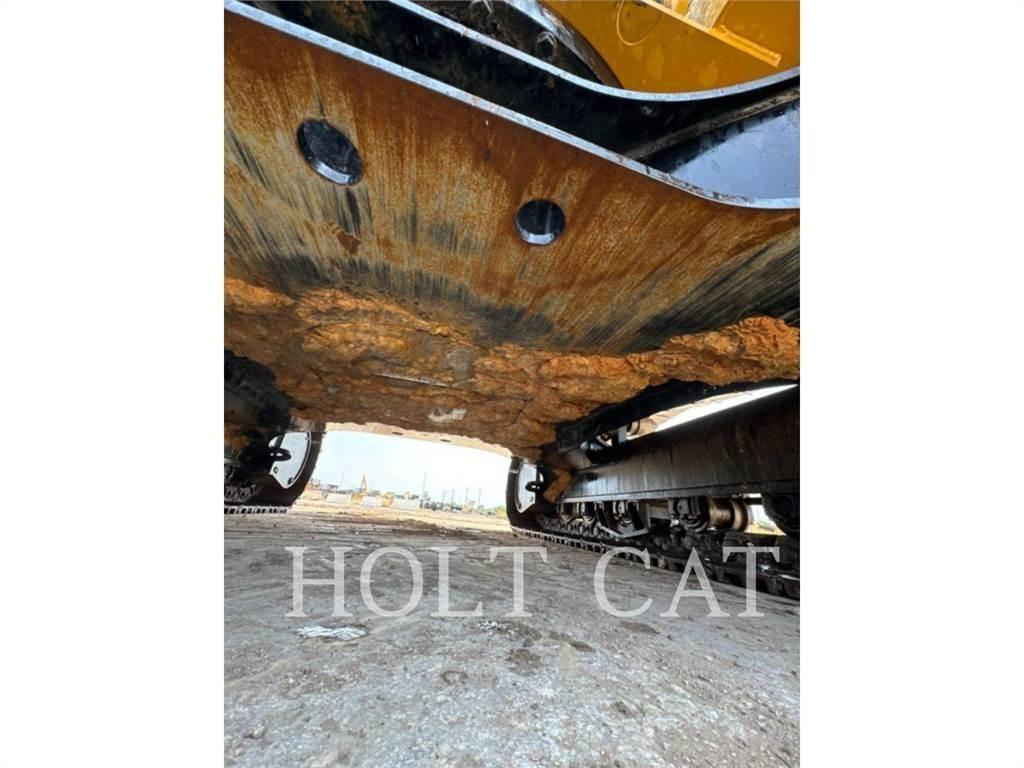 CAT 326 LRF Vikšriniai ekskavatoriai