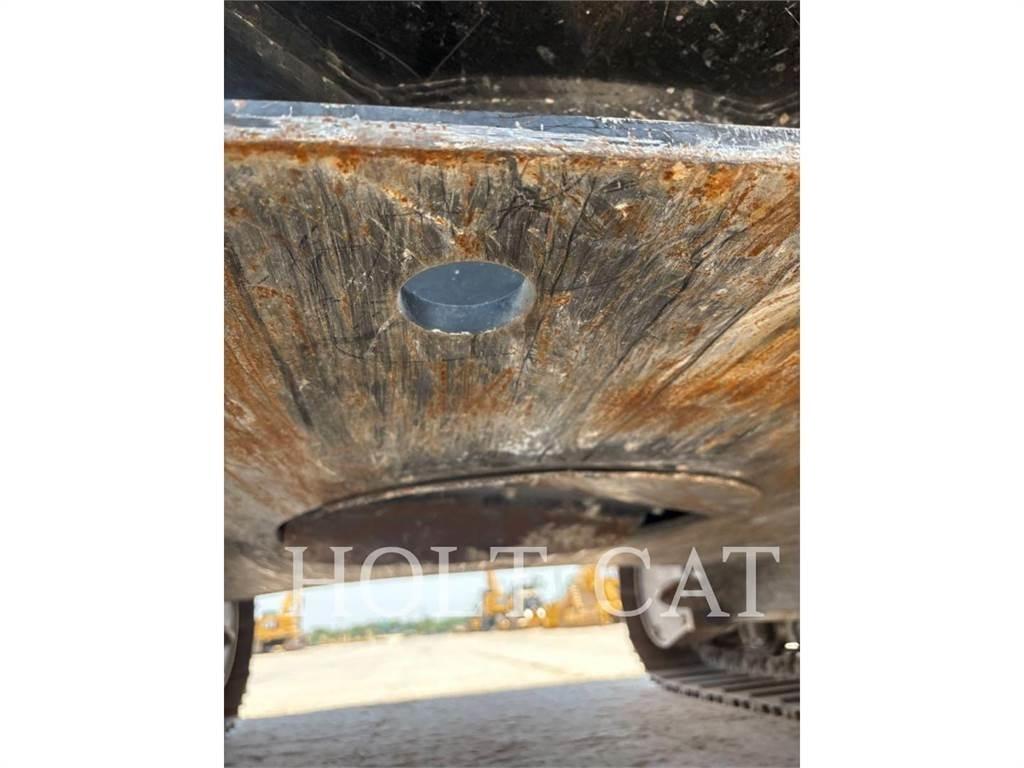 CAT 326 TC Vikšriniai ekskavatoriai