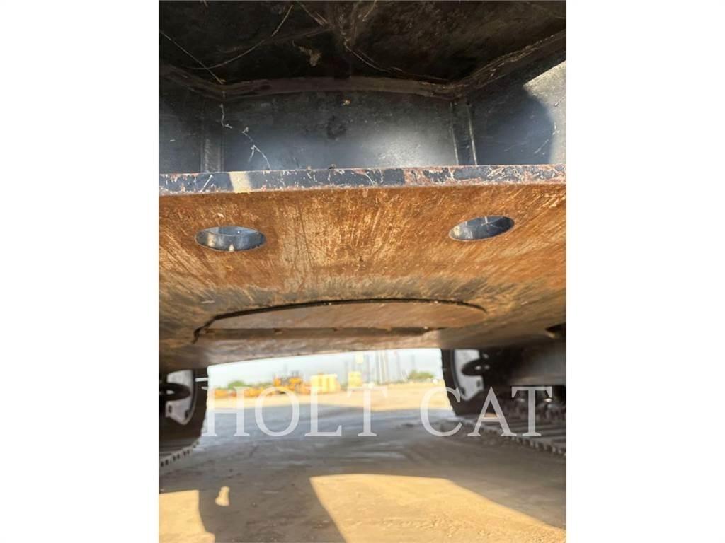 CAT 326 TC Vikšriniai ekskavatoriai
