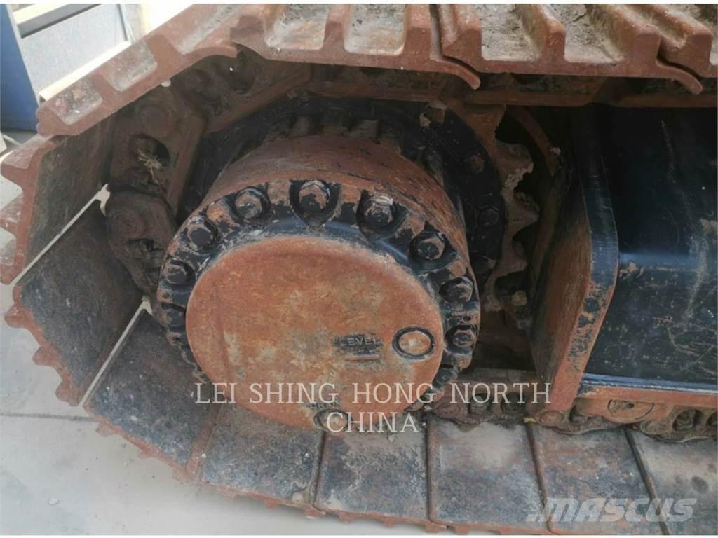 CAT 326D2L Vikšriniai ekskavatoriai