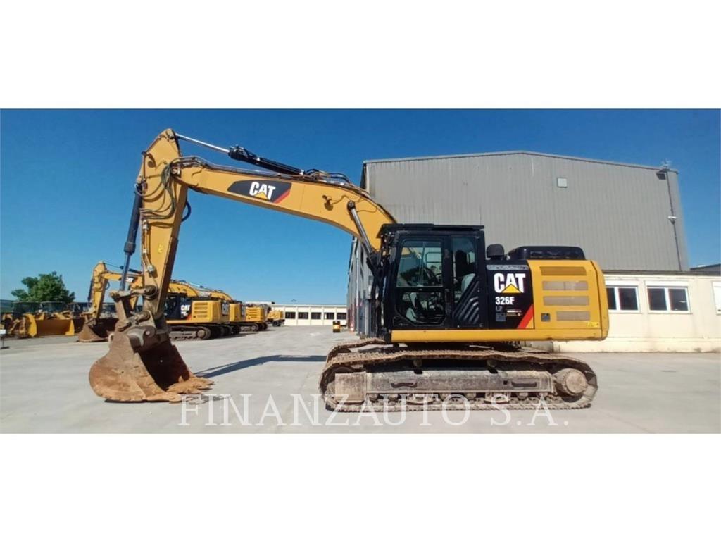 CAT 326F Vikšriniai ekskavatoriai