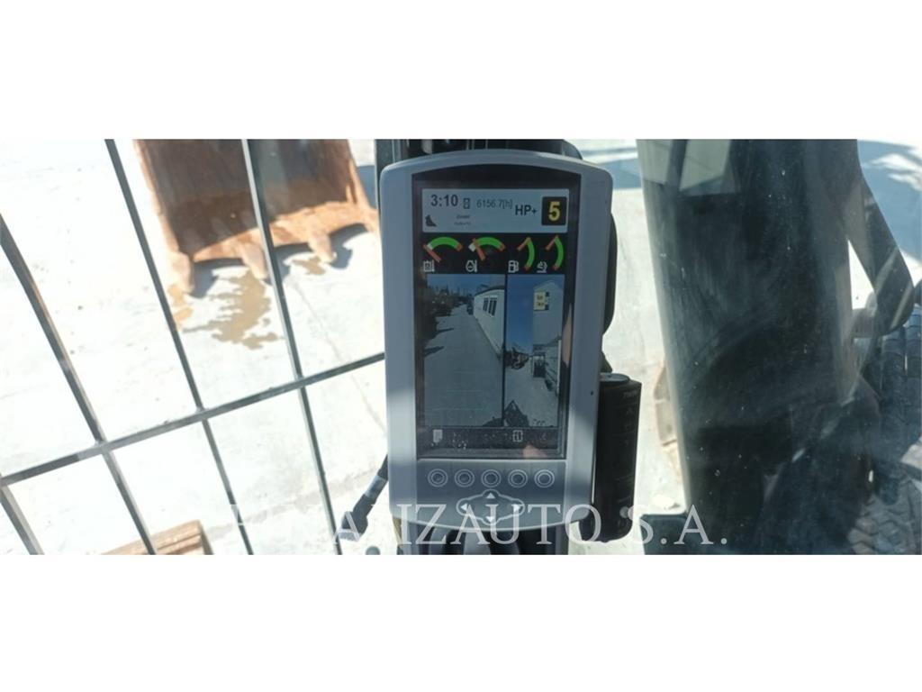 CAT 326F Vikšriniai ekskavatoriai