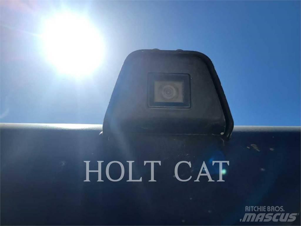 CAT 326FL LRF Vikšriniai ekskavatoriai