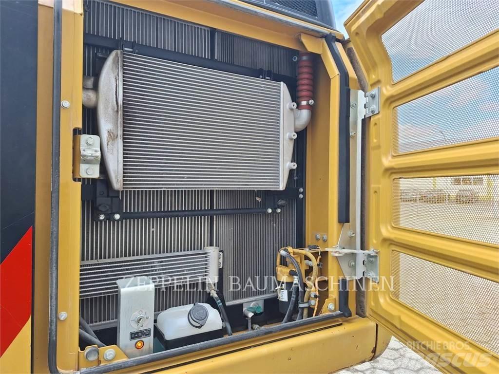 CAT 326FLN Vikšriniai ekskavatoriai