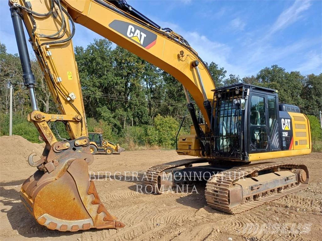 CAT 326FLN Vikšriniai ekskavatoriai